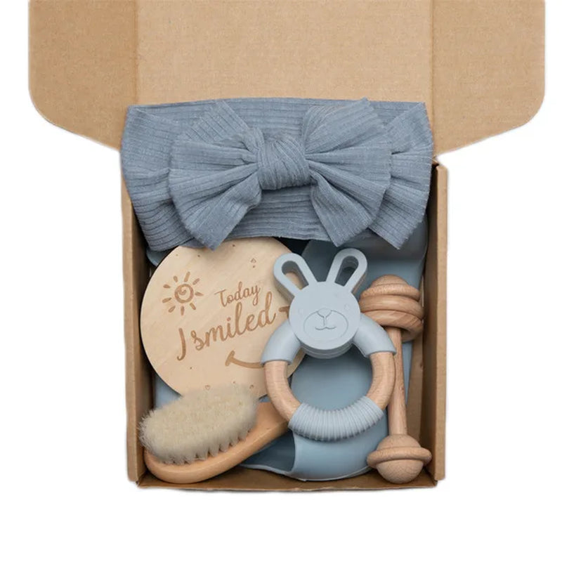 Baby Towel Bath Set Gift Box Cotton Blankets Newborn Milestone Cards Wooden Ring Rabbit Rattle Infant Brush for Baby Birth Gift