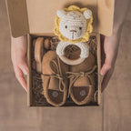 Newborn Bath Gift Set Double Sided Cotton Blanket Wooden Milestone Cards Gifts Box Wooden Crochet Rattle Brushs for Baby Shower