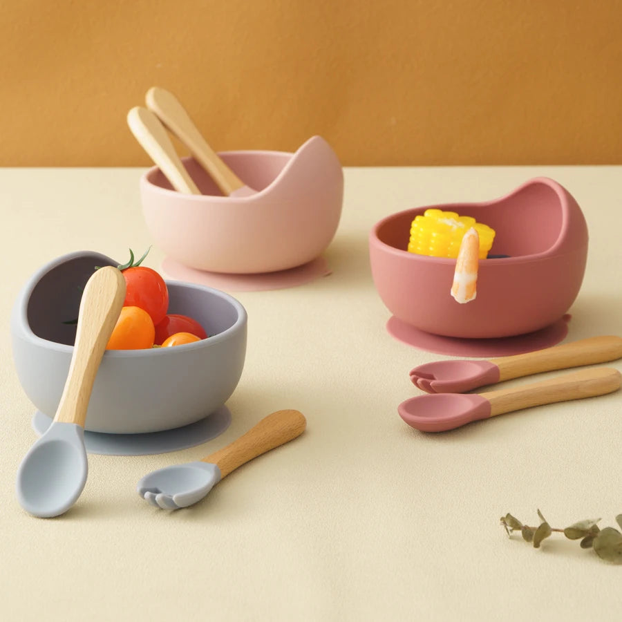 3Pcs Silicone Baby Feeding Bowl Set Baby Learning Dishes Suction Bowl Set Wood Spoon Fork Children Tableware Baby Stuff